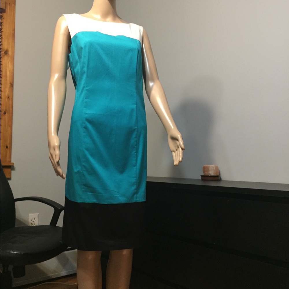 DKNY dress. Size 8. New w/o tag